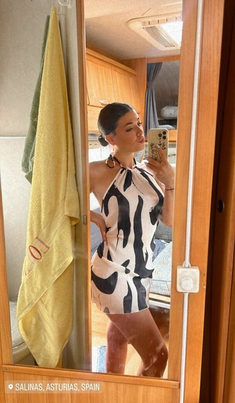 Marta De Lola ポルノスター 素敵 写真