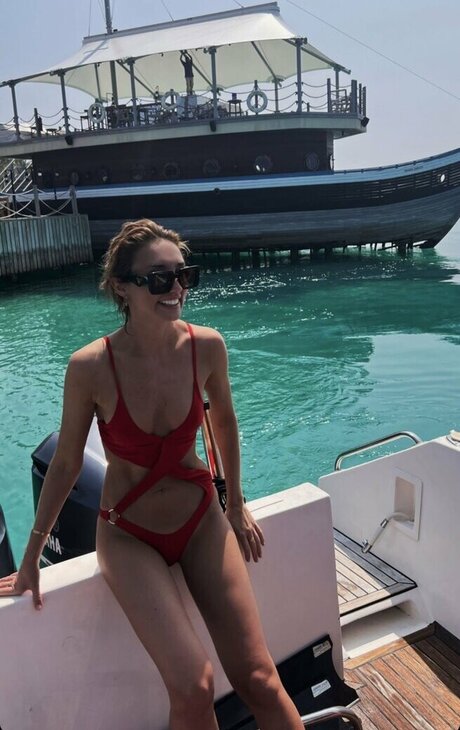 Megan McKenna ポルノスター ヌード アーカイブ
