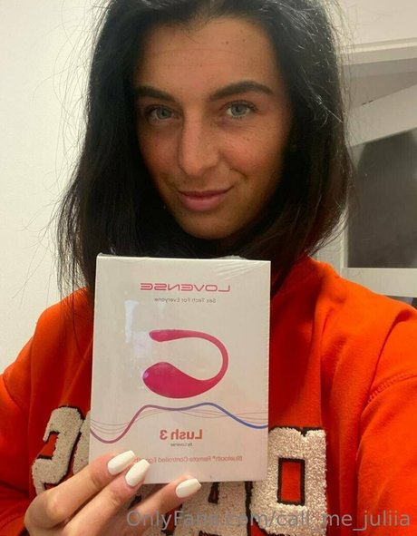 call me juliia ポルノスター 素敵 写真