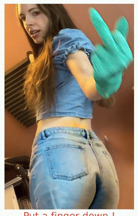 Rapunzel ASMR 完璧なポルノスター 写真