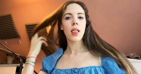 Rapunzel ASMR ポルノスター 高品質 写真