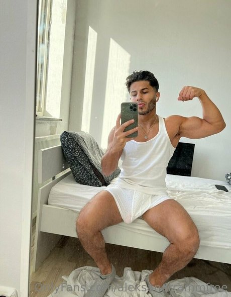 ヌード 屋外 OnlyFans 無料セックス 写真