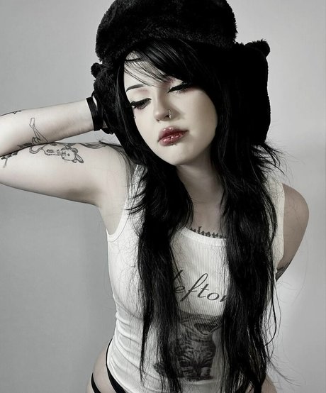 Ghostbabss 最高の女優 写真