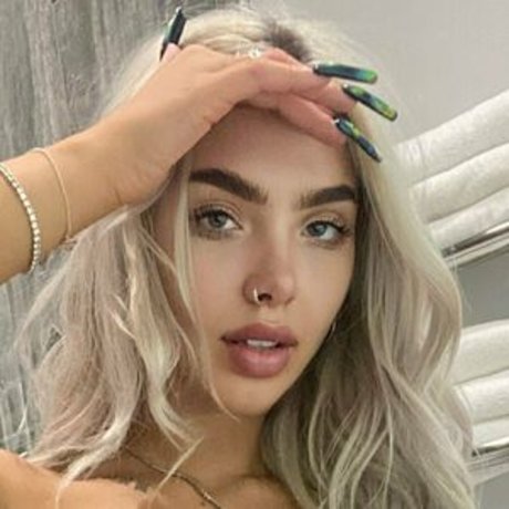 dreamgirlkylee profile image