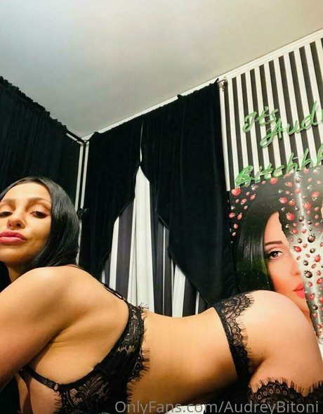 audreybitoni 最高のポルノスター アーカイブ