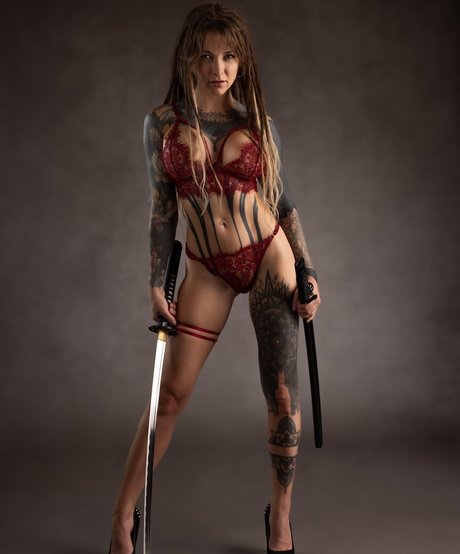 Miss Felixity トップポルノスター 写真