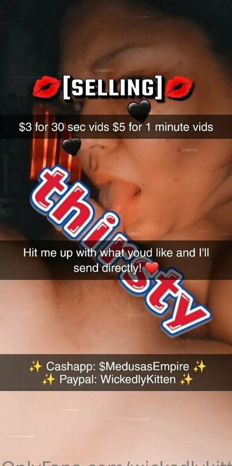 wickedlykitten 完璧なモデル 写真