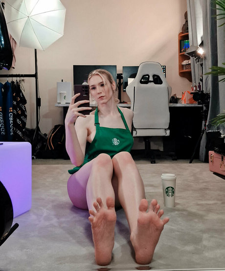 oliviarobin 裸モデル 写真