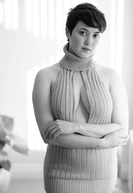 Elysia Griffin ポルノスター アダルト 写真