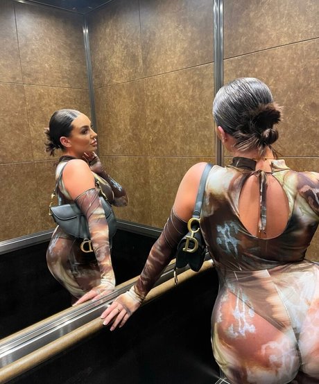 Danielle Tilly Wright セクシーなスター 画像