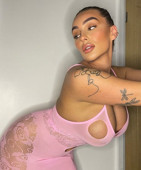 Danielle Tilly Wright ポルノスター HD 写真