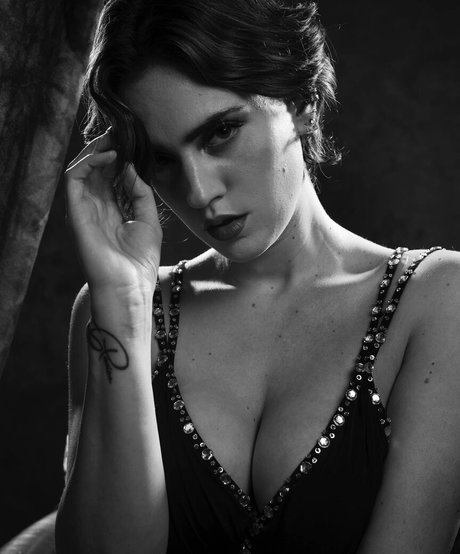 Ophelie Rullier HDスター 画像