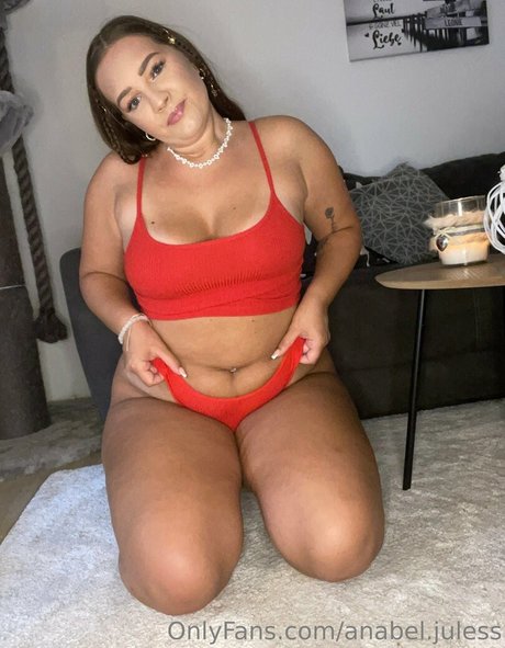 anabel juless トップスター 画像
