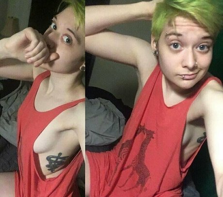 explicit enby 美しいモデル 写真