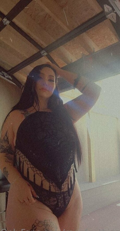 raeofgothiccsunshine エロティックモデル 写真