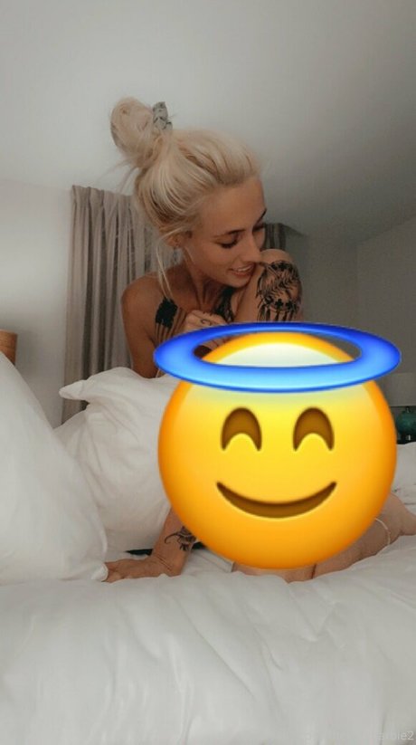 theonlybarbi2 ポルノスター ギャラリー