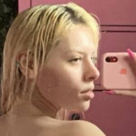 aslisah top profile image