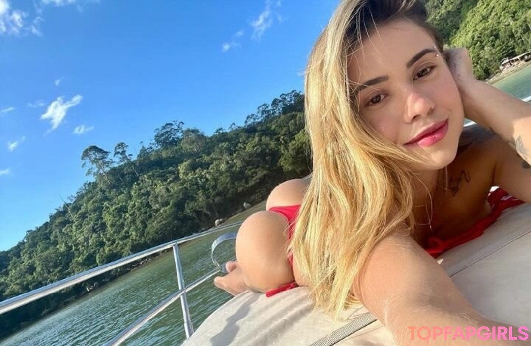 Larissa Sumpani ヌードのポルノスター 画像