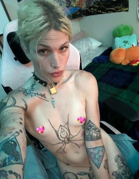 lilkittyjadee エロティックなポルノスター 写真