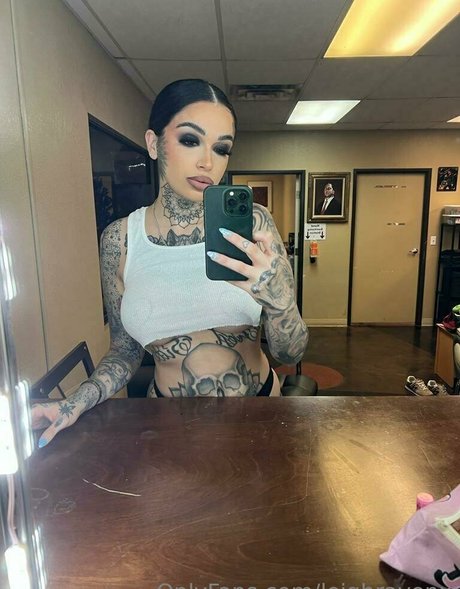 leighravenx 無料スター 画像