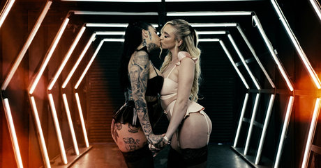 leighravenx ホット女優 アーカイブ