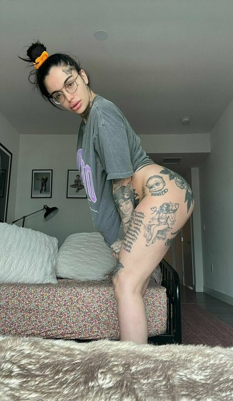 leighravenx かわいいポルノスター 画像