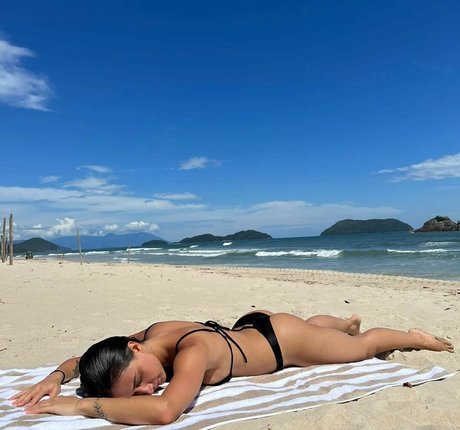 Mariana Nolasco 独占モデル 画像