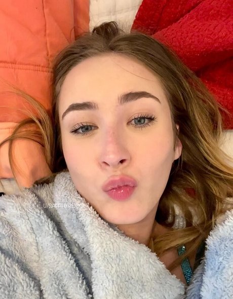 Skylar Sapphyre ヌード女優 写真
