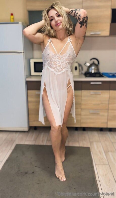 mycamimodel 裸のポルノスター 画像