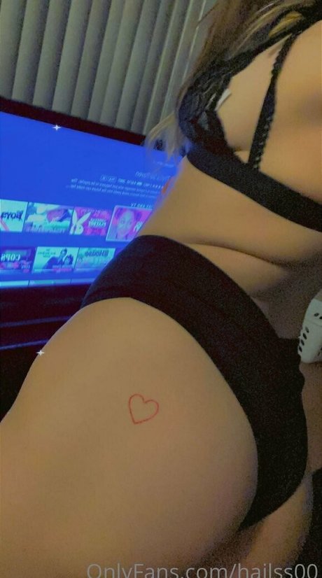 hailss00 xxxポルノスター 写真