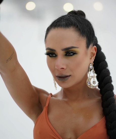 Johanna Fadul 独占女優 写真
