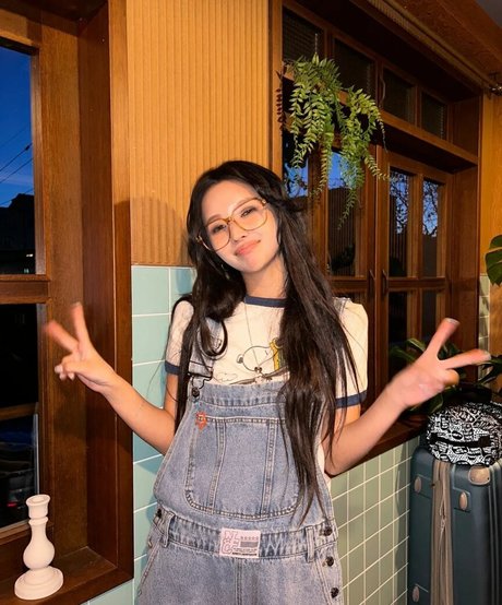 tiny pretty j 美しいモデル 写真