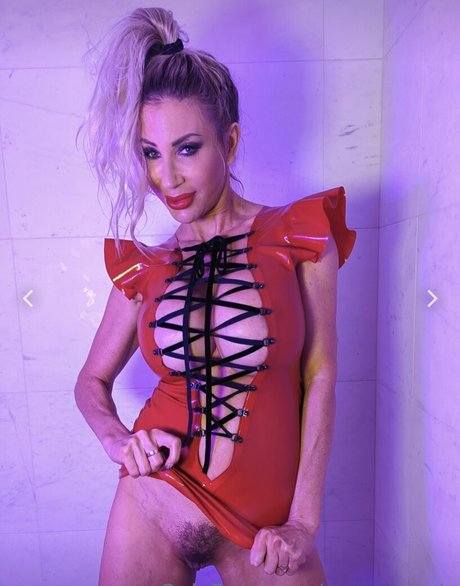 Puma Swede ポルノスター 写真