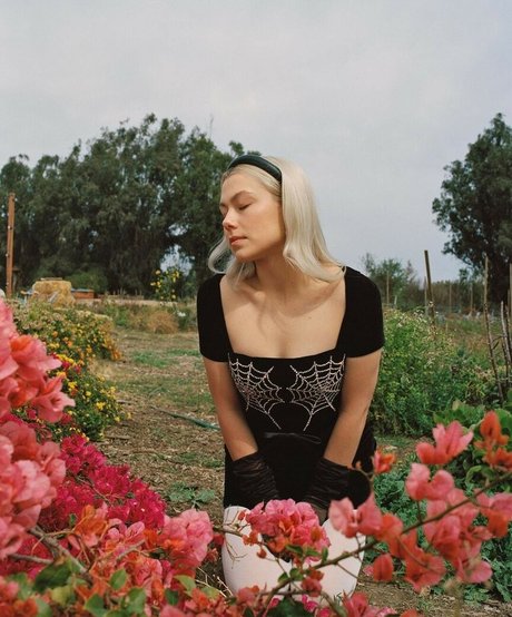 Phoebe Bridgers 無料のスター 画像