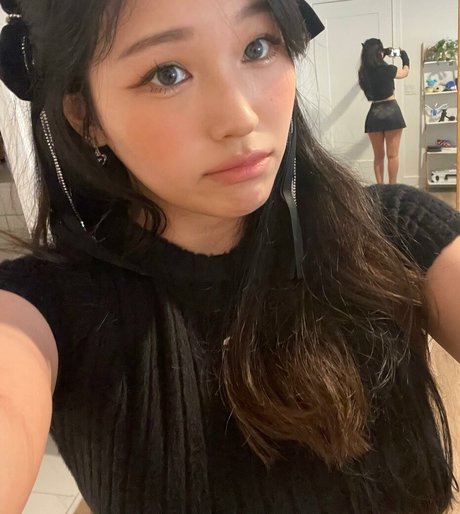 Kang Hee Yoon HD女優 写真