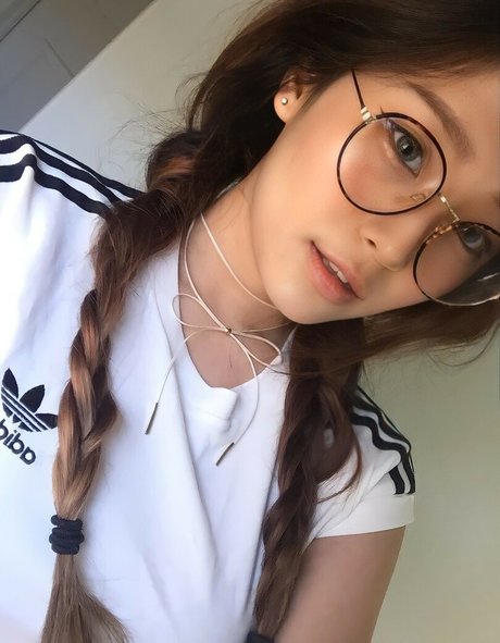 Kang Hee Yoon ヌードスター 画像