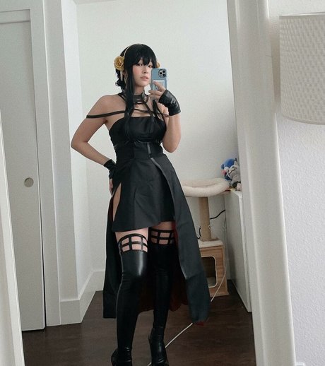 Kang Hee Yoon 美しいスター 写真