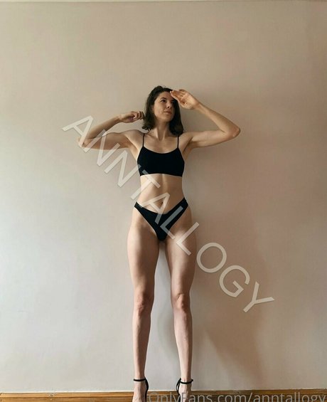 anntallogy ポルノスター 可愛い 写真