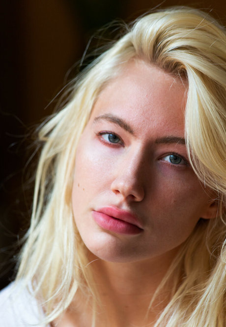 Ivy Wolfe 無料のスター 写真