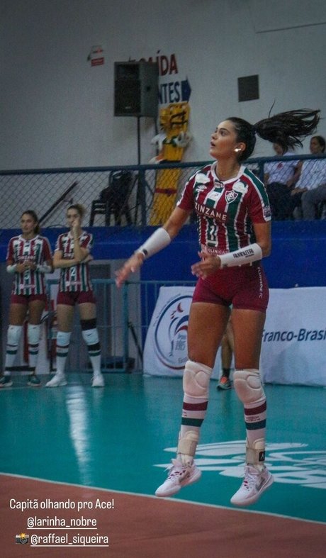 Lara Nobre セックスポルノスター 画像