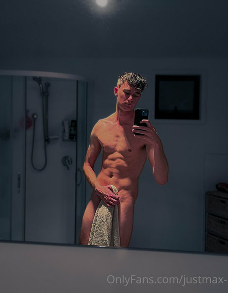 justmax スターセックス 画像
