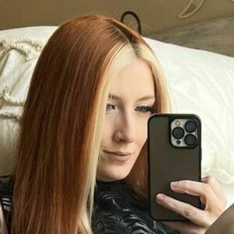 voxytwitch ポルノ女優 ギャラリー