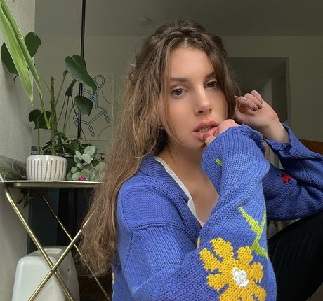 Josiexmoon top profile image