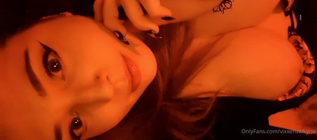 vixxenvalkyrie 独占女優 写真