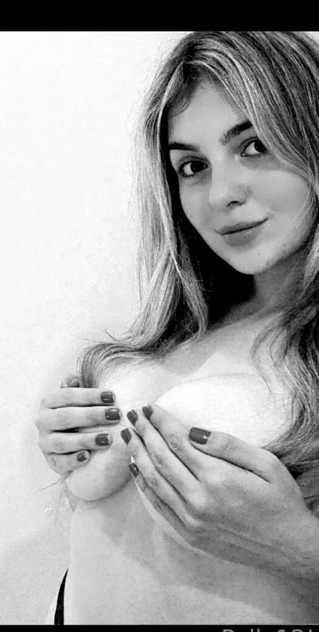 Bia camargo12 ヌードスター 写真