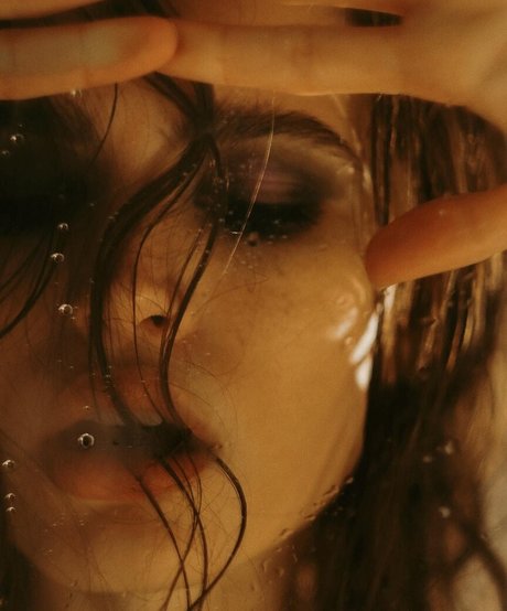 Vlada Erofeeva アダルトスター アーカイブ