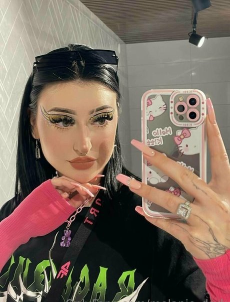 melanie dark トップ女優 写真