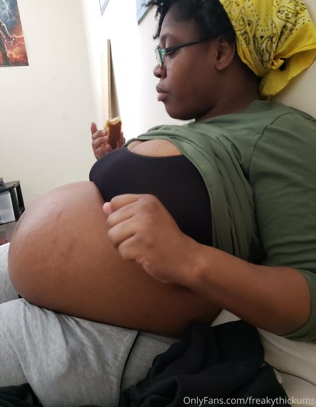freakythickums 美しいスター 画像