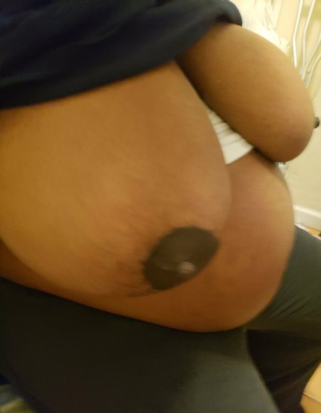 freakythickums ポルノスター 裸 画像