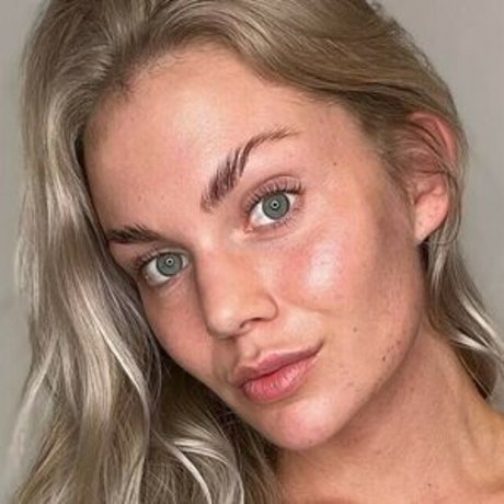 Emilie Hoffman 無料女優 写真